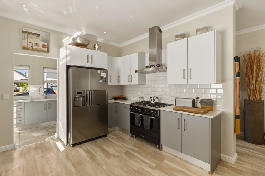 3 Bedroom Property for Sale in Croydon Vineyard Estate Western Cape